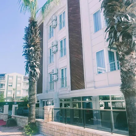 Premier Hotel 3*