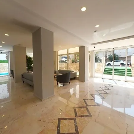 Hotell Premier 3*
