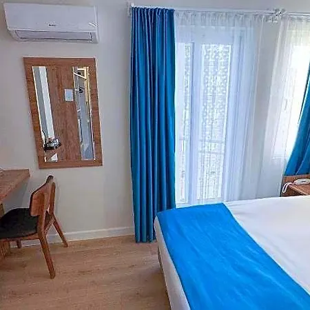 Hotel Premier 3*