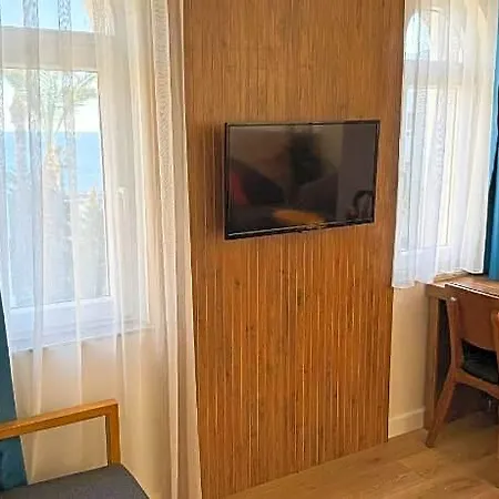 Premier Hotel