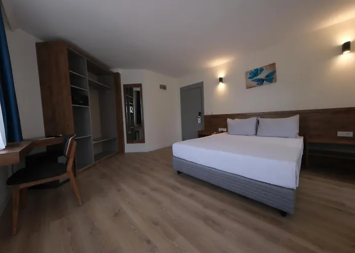 Premier Hotel
