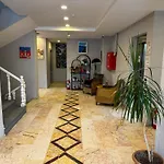 Premier Hotel 3*