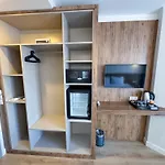 Premier Hotel 3*