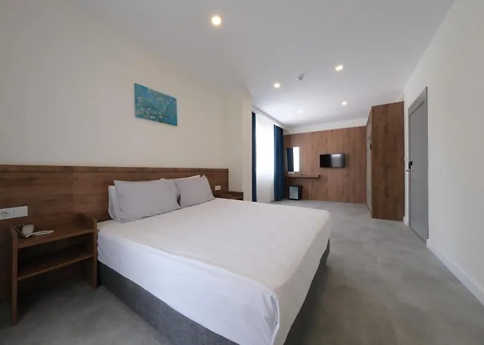 Premier 3* أنطاليا